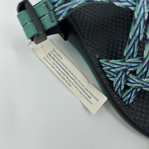CHACO Girl’s Tribal Blue and Green Print Sandals Size 2 NWT - Picture 5 of 16